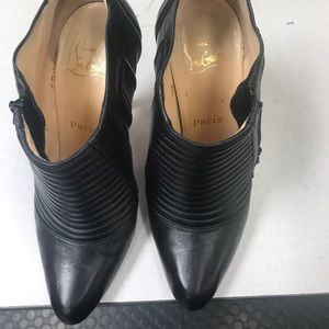 Christian Loubutin booty